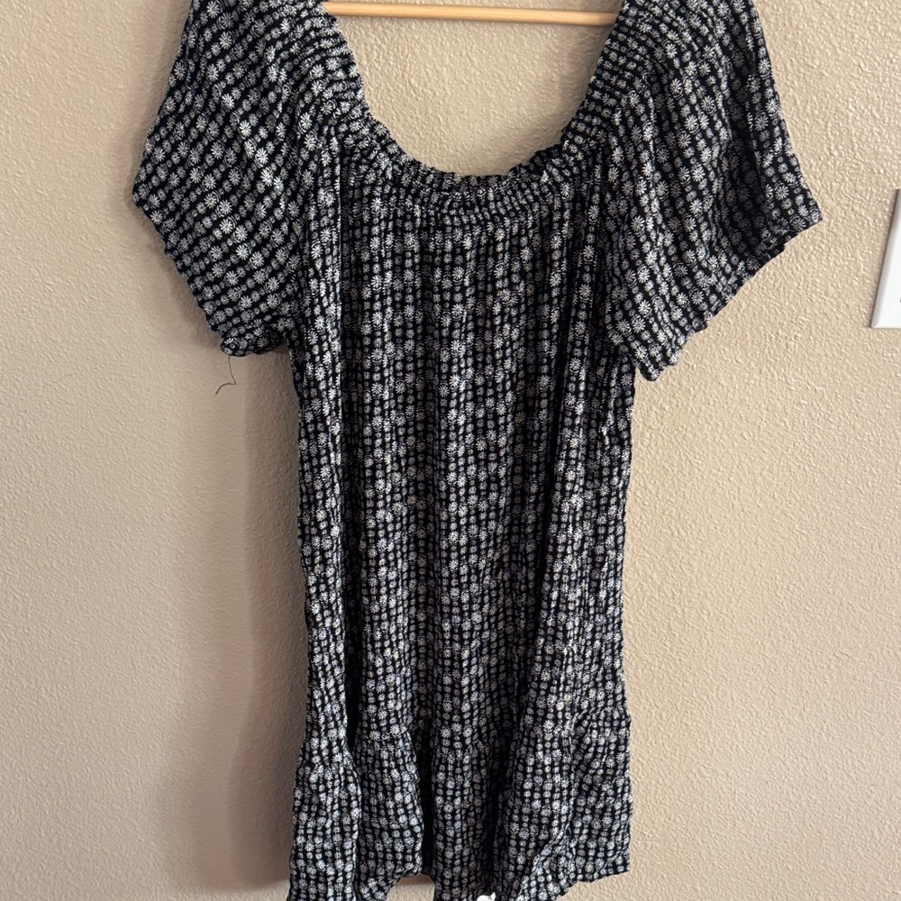 Bobeau Black and White Midi Dress